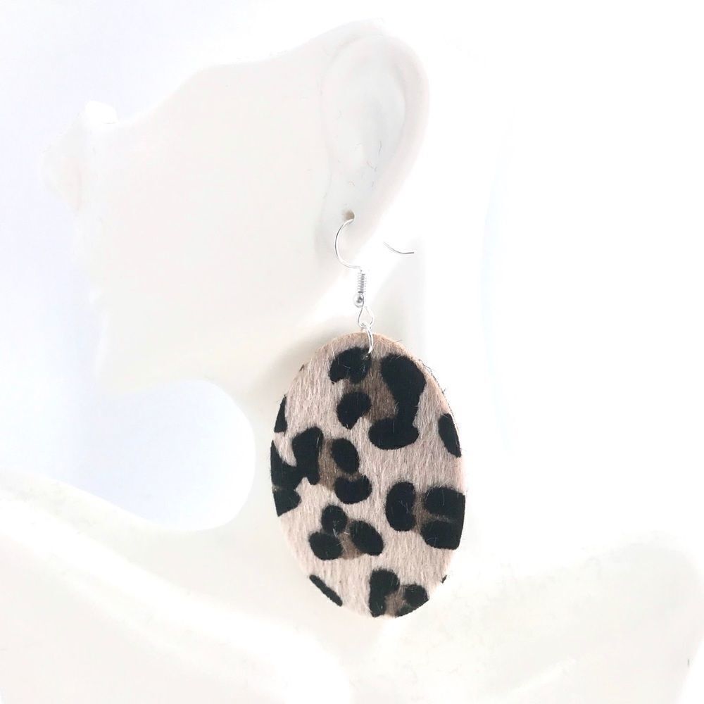 Cheetah print oval earrings